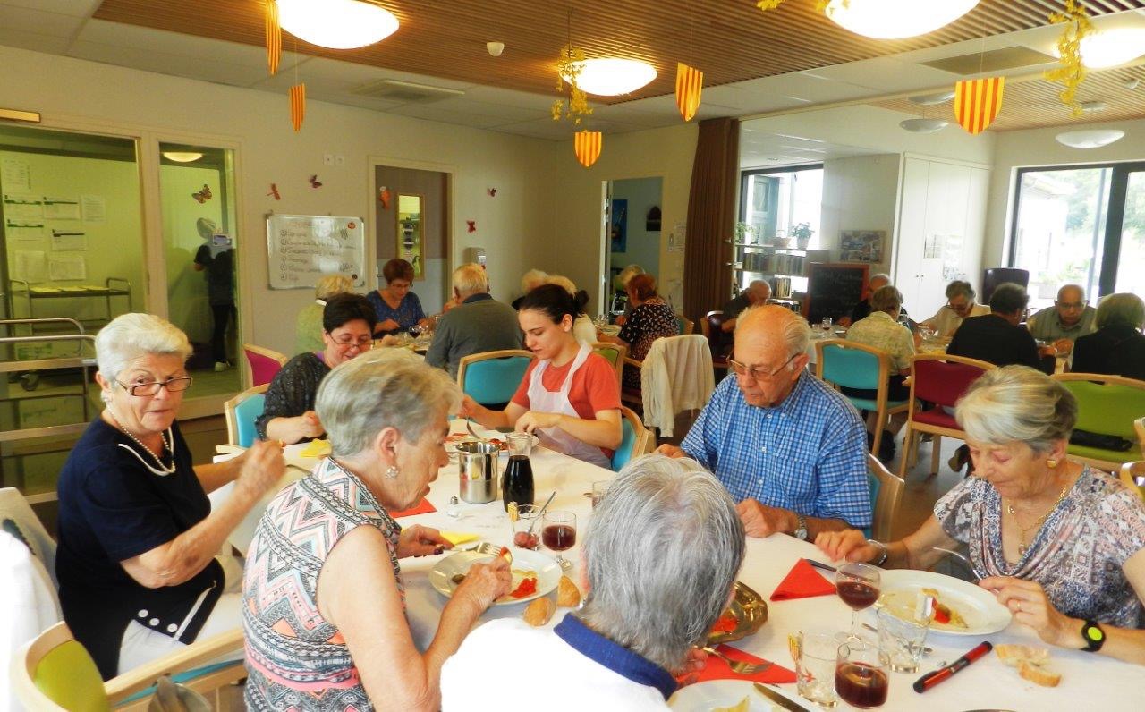 Lire la suite à propos de l’article Repas « catalan » à la Marpa « Les Valentines ».<span class="rating-result after_title mr-filter rating-result-21536" >			<span class="no-rating-results-text">.</span>		</span>