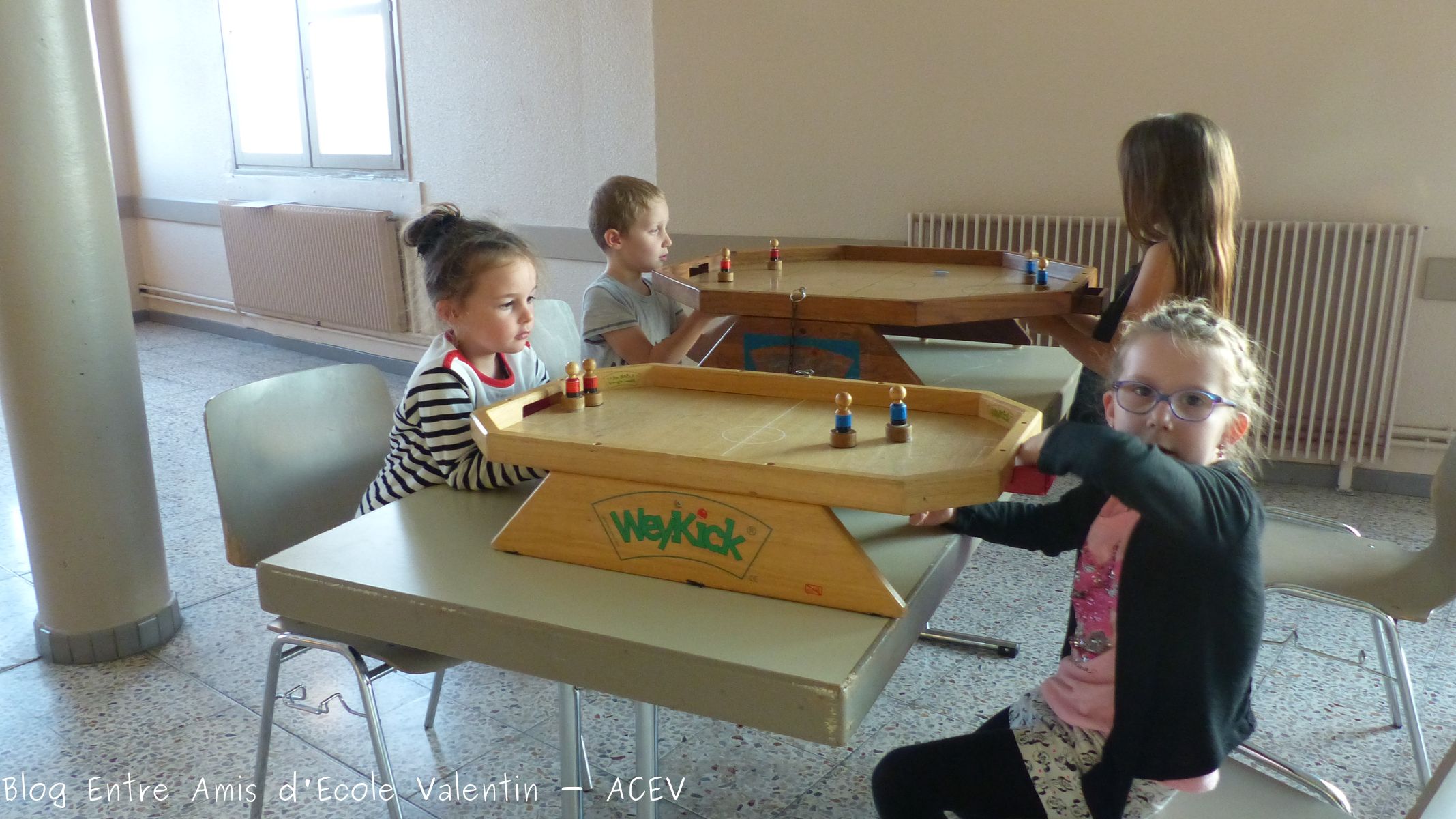 Lire la suite à propos de l’article Jeux en famille 2018<span class="rating-result after_title mr-filter rating-result-24702" >			<span class="no-rating-results-text">.</span>		</span>