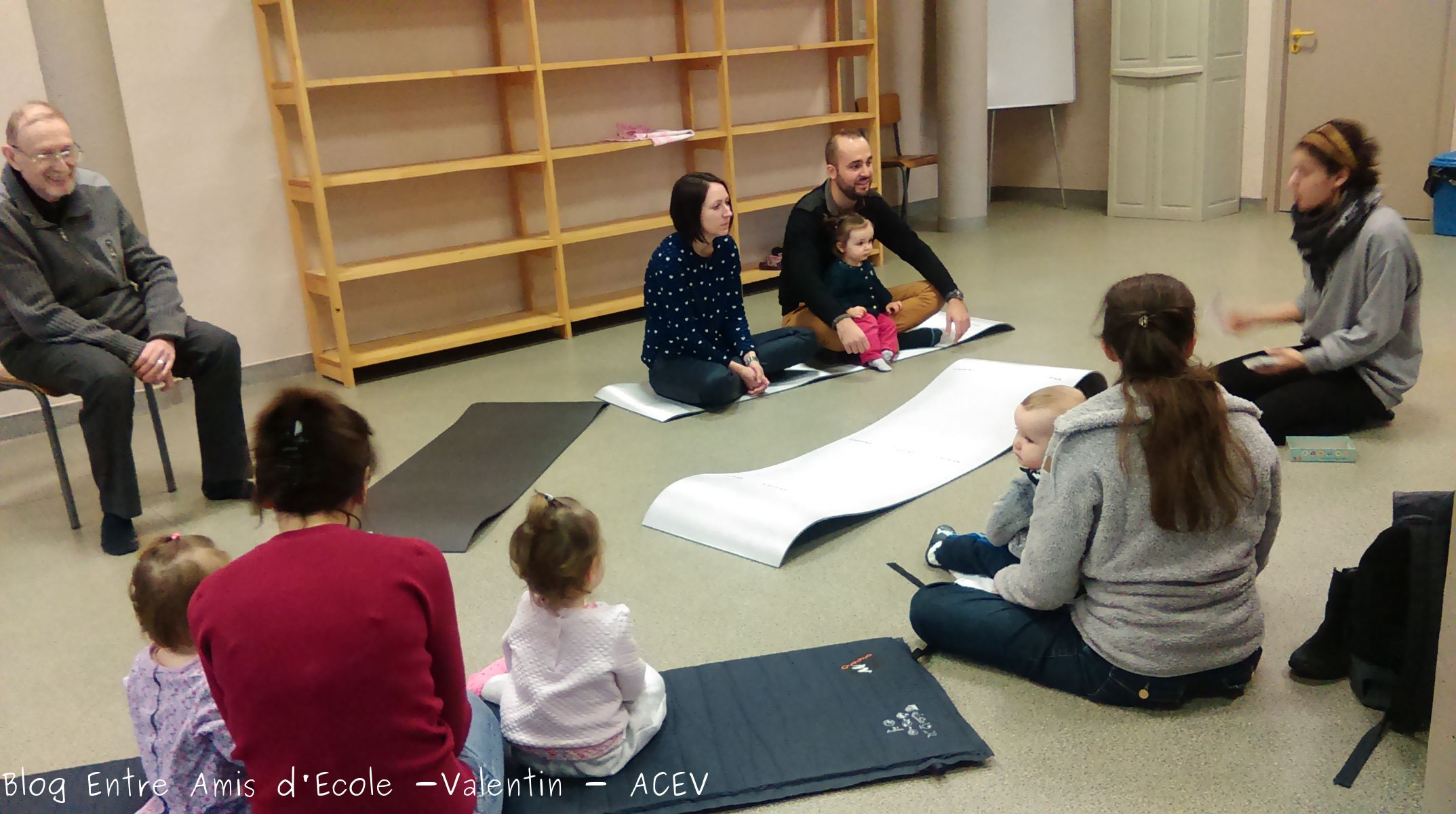 Lire la suite à propos de l’article la Langue des Signes<span class="rating-result after_title mr-filter rating-result-27741" >			<span class="no-rating-results-text">.</span>		</span>