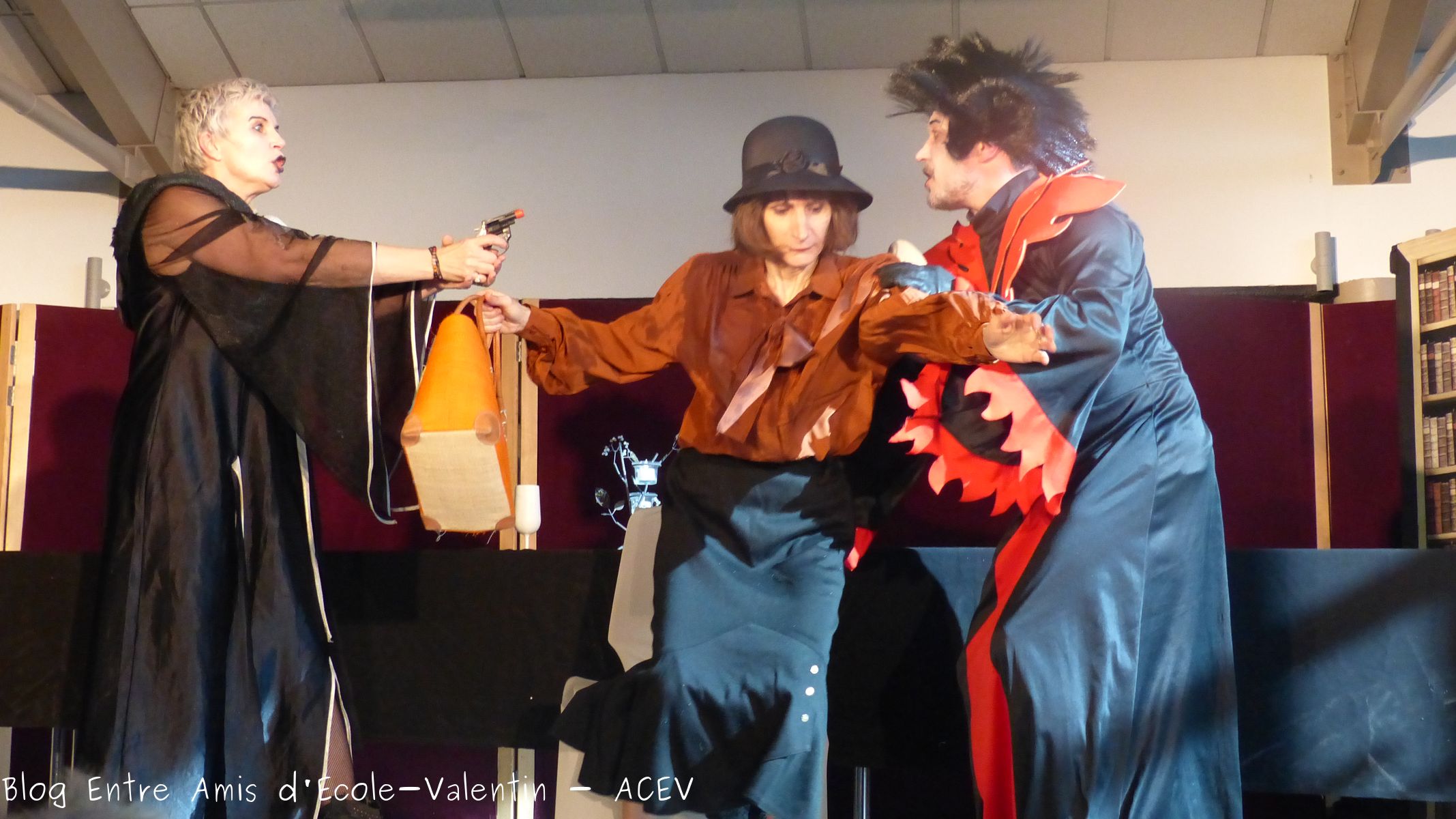 Lire la suite à propos de l’article « Hortense a dit, je m’en fous » avec Les Z’Indisciplinés<span class="rating-result after_title mr-filter rating-result-28022" >			<span class="no-rating-results-text">.</span>		</span>