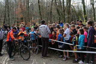 Lire la suite à propos de l’article Trail duathlon enfants 2015 de Chailluz