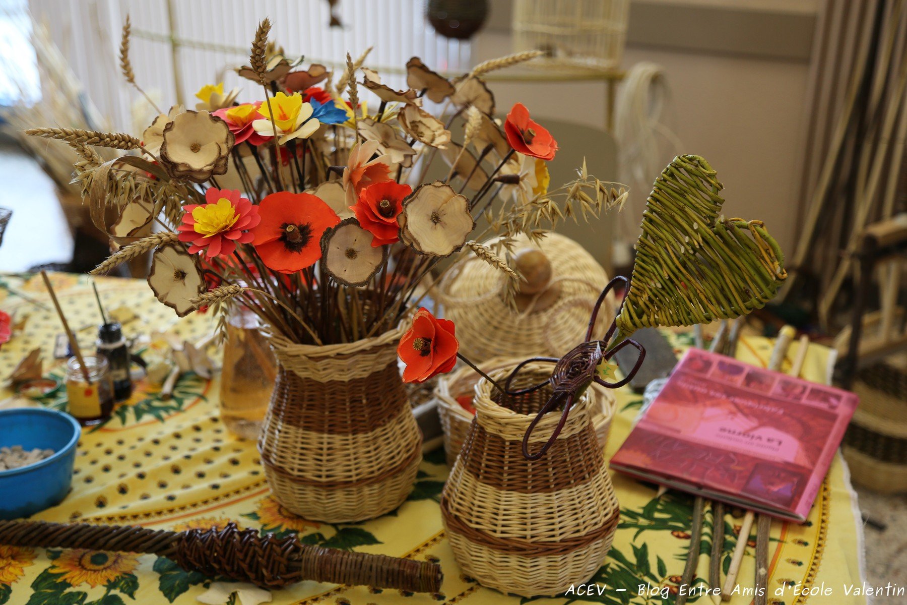 Lire la suite à propos de l’article Fête régionale des Vanniers 2017<span class="rating-result after_title mr-filter rating-result-20378" >	<span class="mr-star-rating">			    <i class="fa fa-star mr-star-full"></i>	    	    <i class="fa fa-star mr-star-full"></i>	    	    <i class="fa fa-star mr-star-full"></i>	    	    <i class="fa fa-star mr-star-full"></i>	    	    <i class="fa fa-star mr-star-full"></i>	    </span><span class="star-result">	5/5</span>			<span class="count">				(2)			</span>			</span>