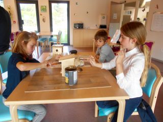 Lire la suite à propos de l’article Confection de nichoirs aux Valentines